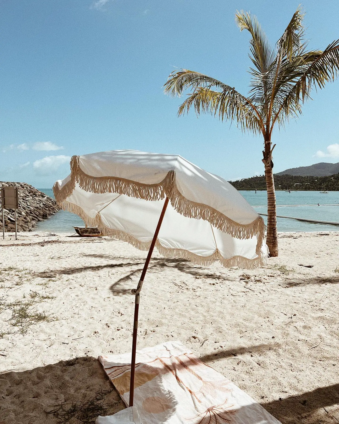 Custom White Wooden Pole Garden umbrella Cotton Tassel Fringe Garden Sun Outdoor Beach Parasols With Tassel