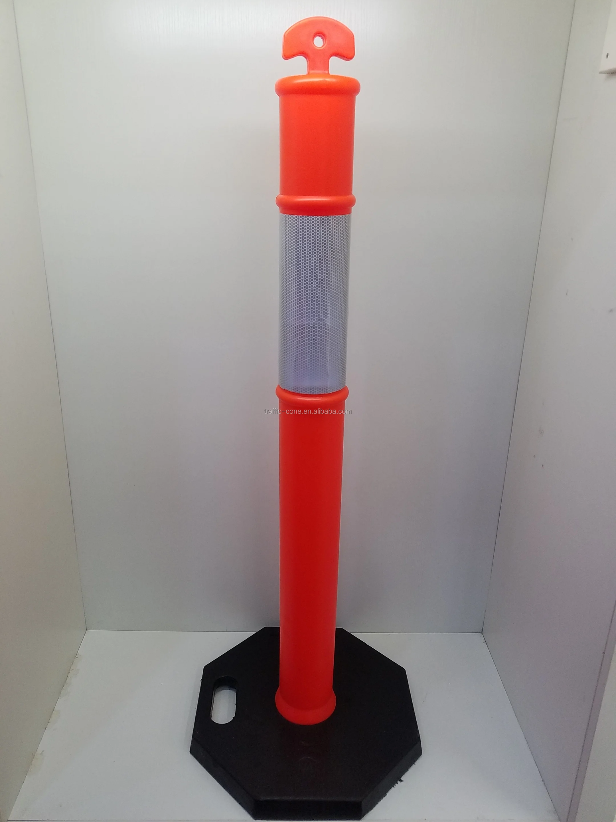 Chixin T-Top Traffic Delineator Post Flexible Plastic Bollards
