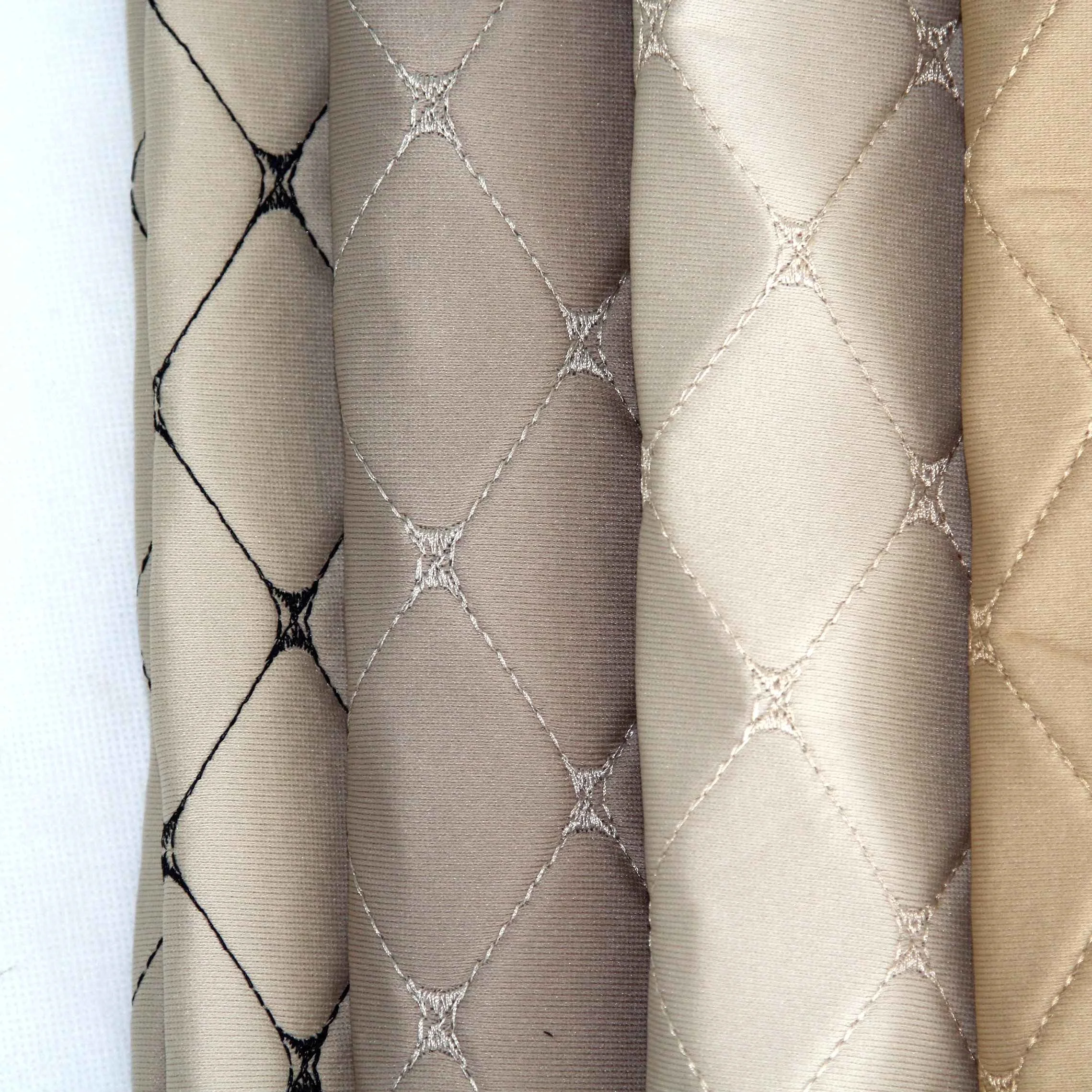  The Embroidery Jacquard Car Seat Fabric With