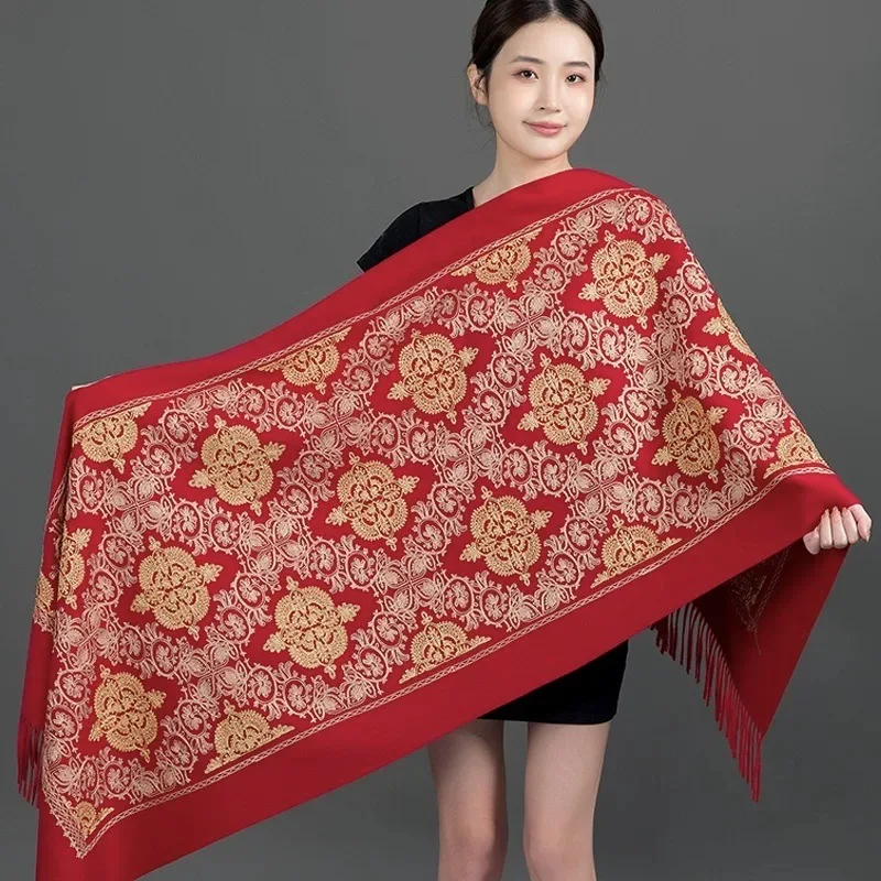 Fast Delivery Fashion Simple Soft and Thick Winter Gold Silk Crown Embroidered Scarf