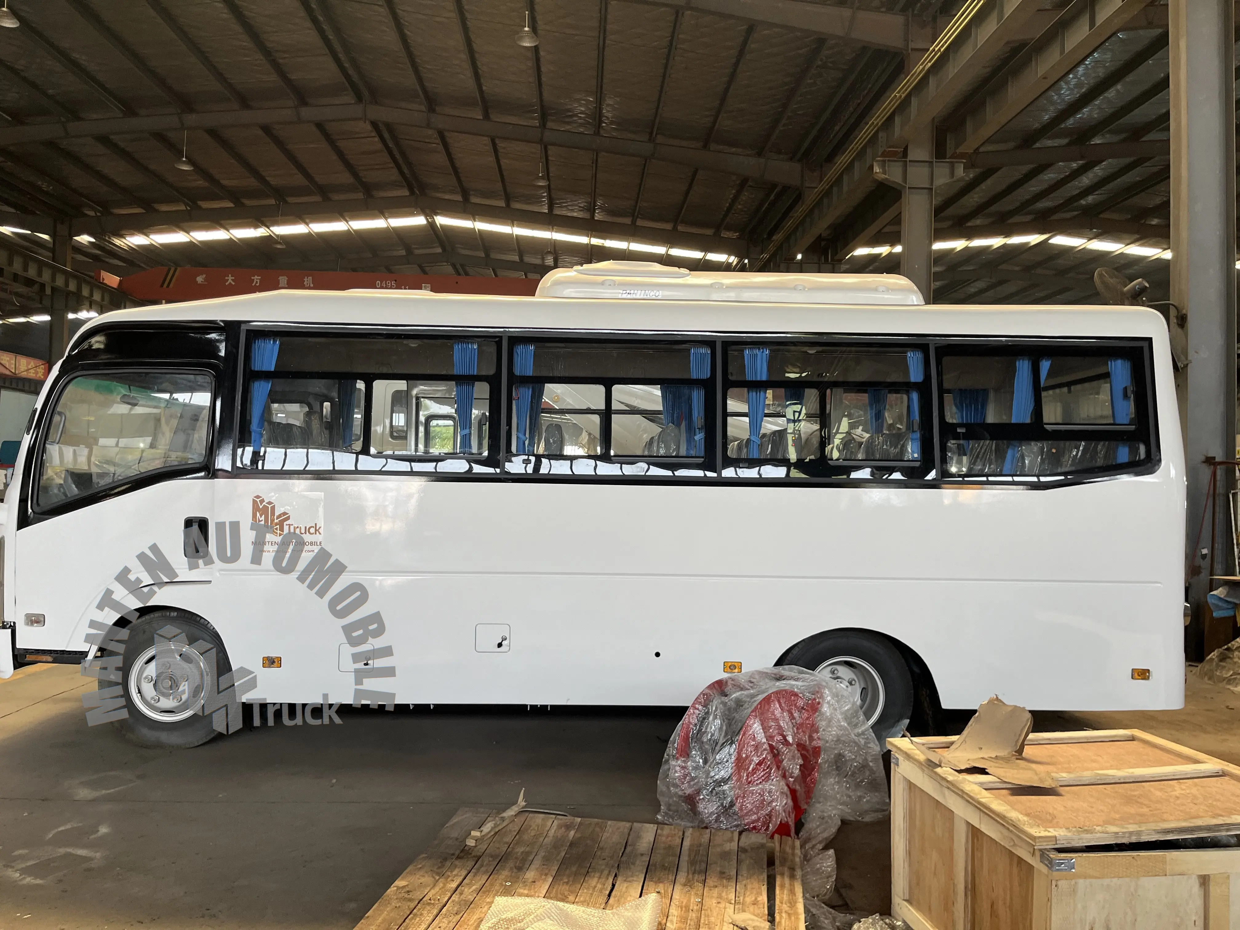 Brand new 4x2 Manned bus 20 30 seats Jeepney Mini Logistics Urban Bus