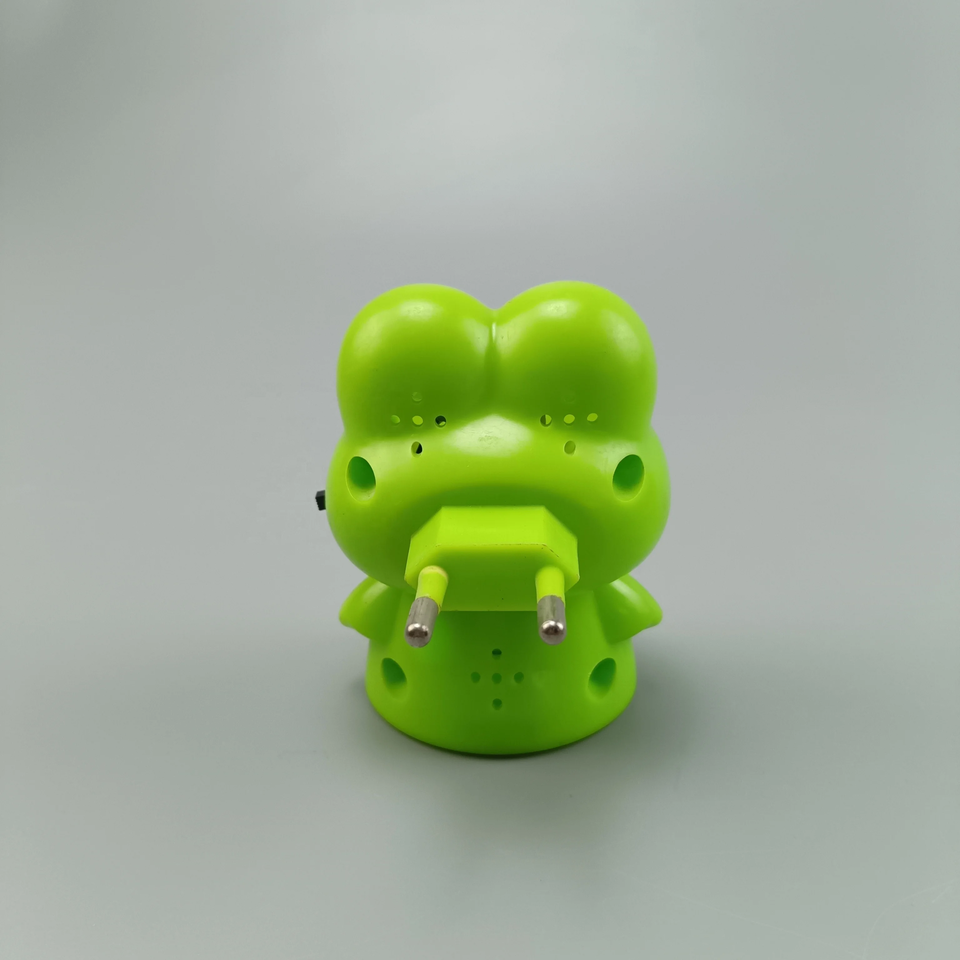 Novelty Animal Shaped Baby Green Night Light for Bedroom Kawaii Nightlight for Toddlers Squishy Nursery Lamp for Decor Stuff