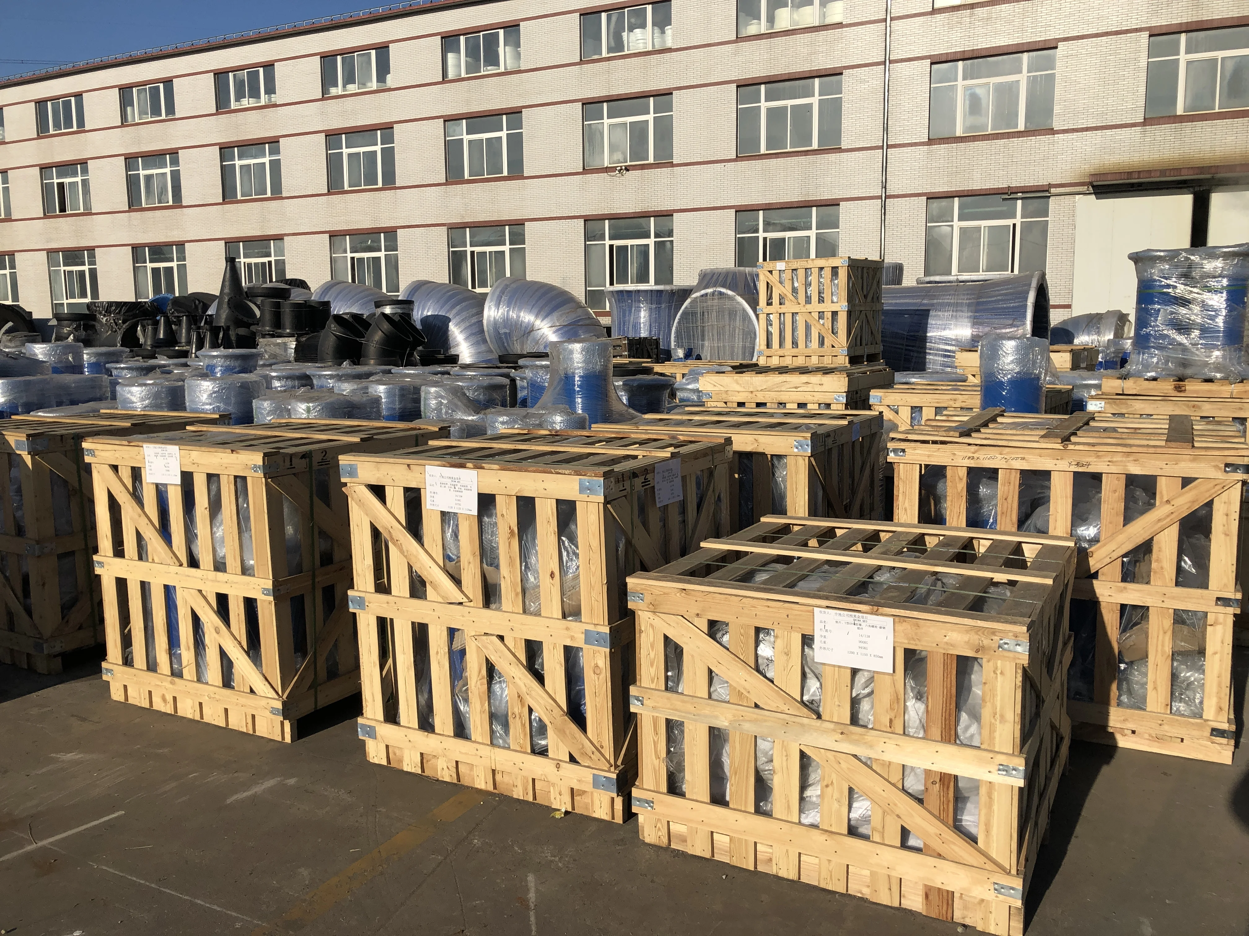 JSP Factory Best Price  BS EN545 PN 10 PN 16 PN25 Ductile Iron Pipe Fitting  All Flanged 45 Degree Angle Branch Tee For Water