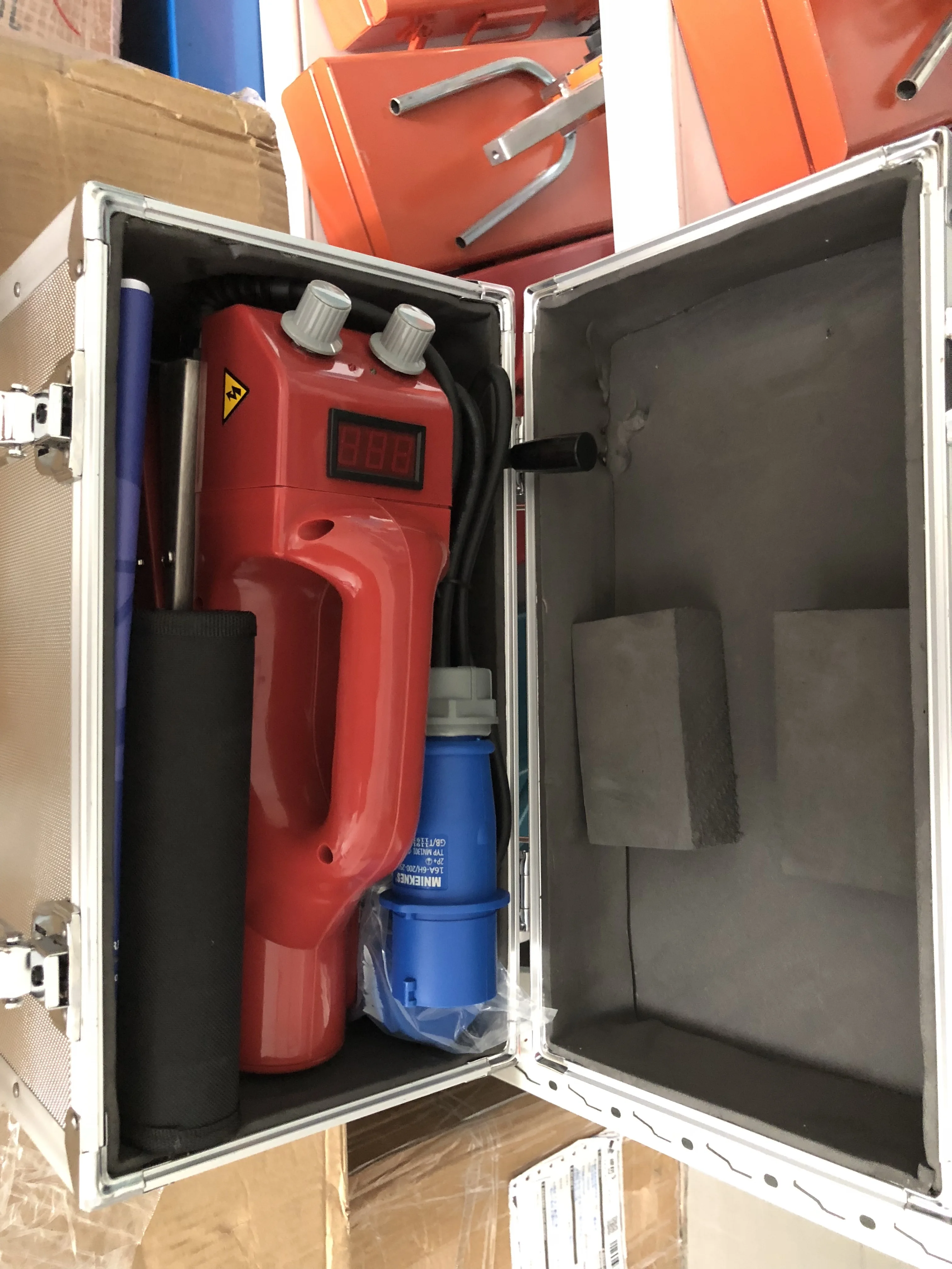 800W Geomembrane Welding Machine MM-TECH Welding Equipment Manufacturers SWT-NS800D Geomembrane Hot Wedge Welder