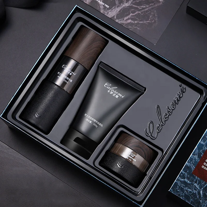 2021 экстракт дракона кровяного дерева контроль жирности глубоко чистый увлажняющий акне мужской уход за кожей лица набор для ухода за кожей лица Товары