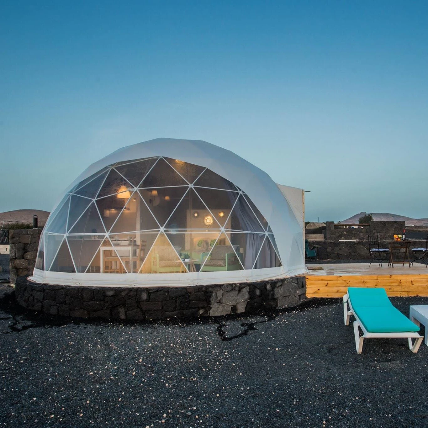 Diameter 7 m dome tent luxury hotel outdoor waterproof Outdoor travel romantic wedding four seasons leisure sports  outdoor tent