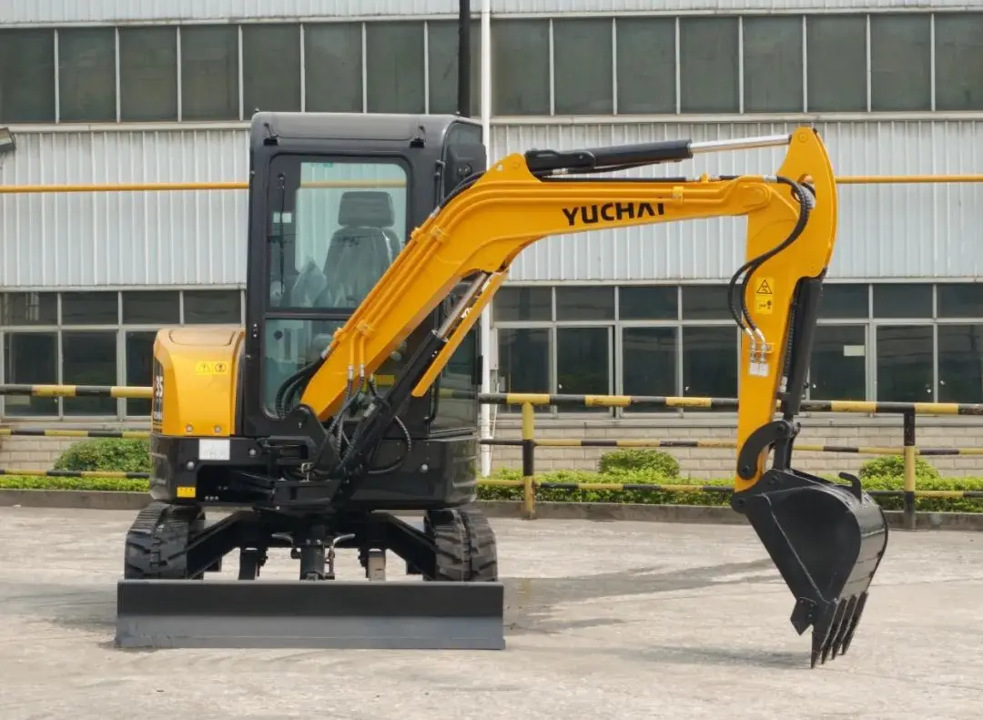 Yuchai and  Sany Euro V and EPA Mini 2ton 3.5ton U20 U35 mini Excavator