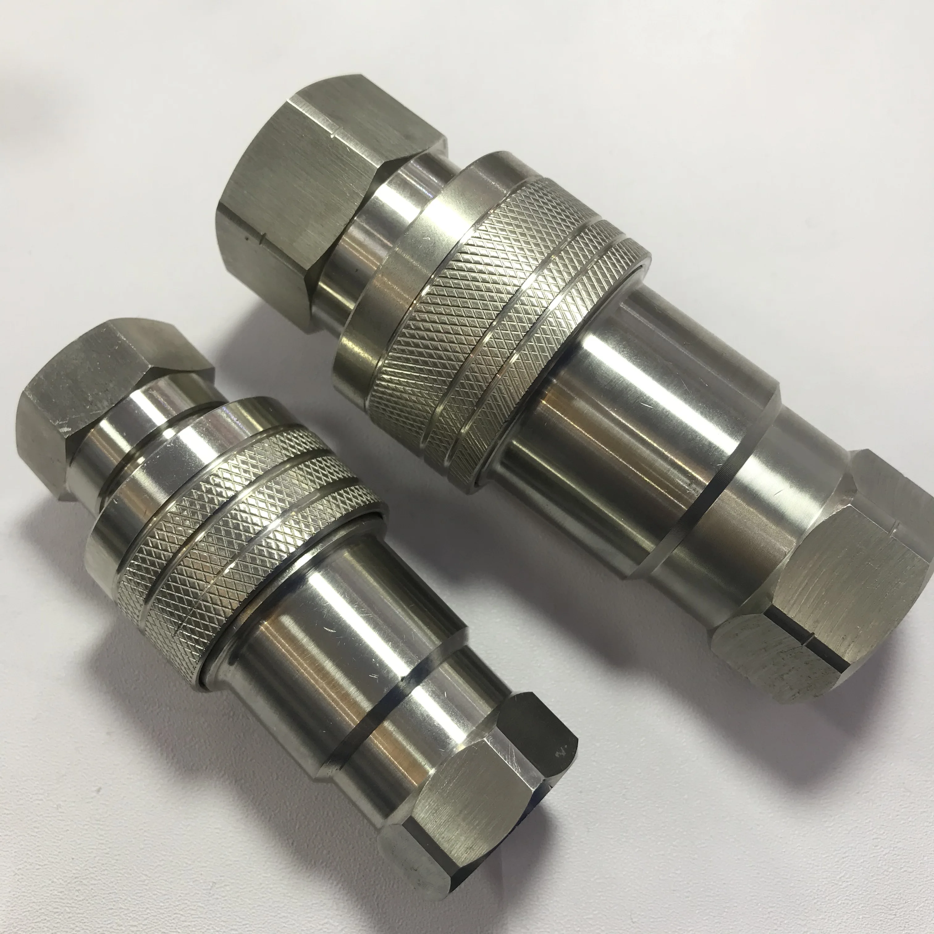 ISO 7421A Series carbon steel hydraulic quick coupling