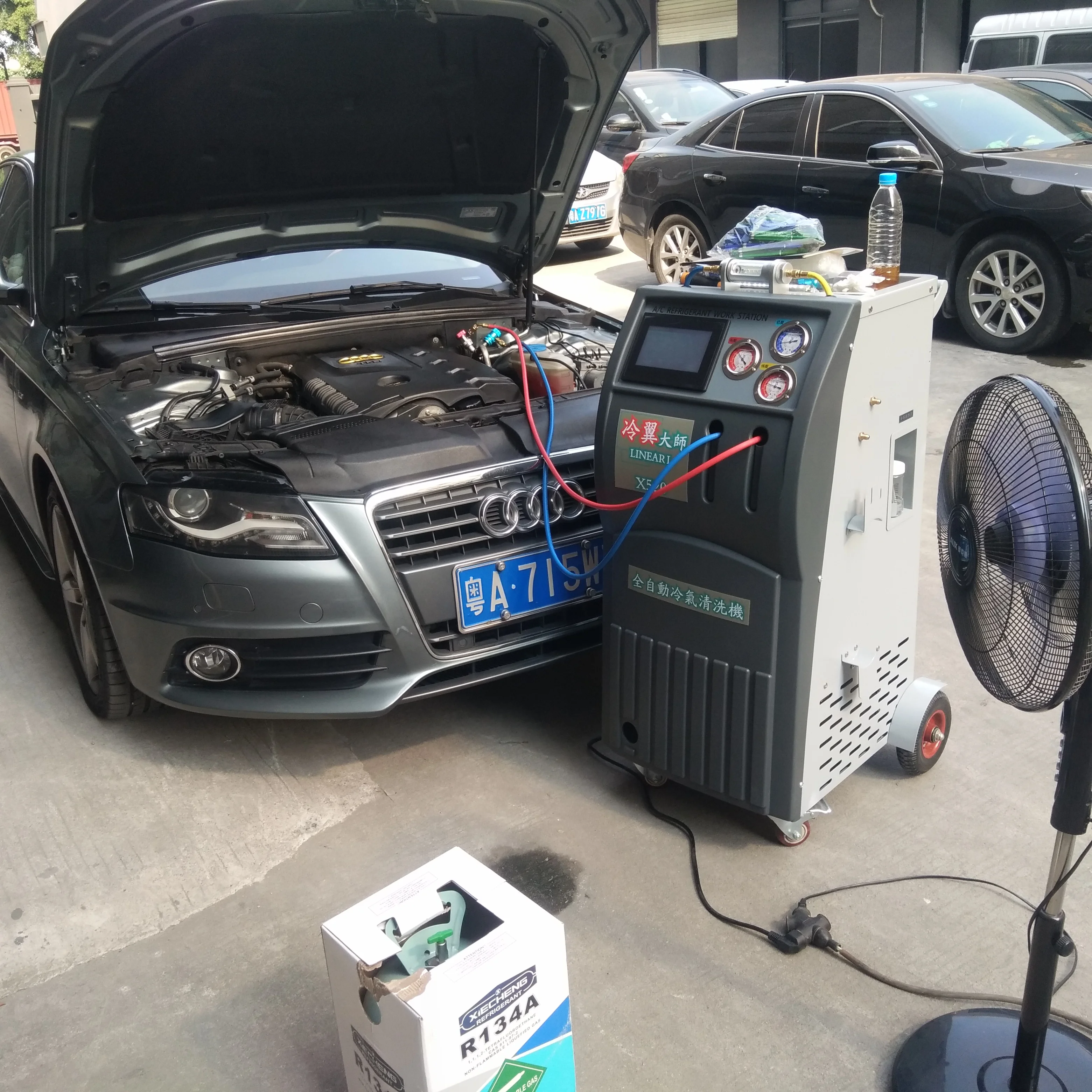 Auto ac cleaning flushing and oil exchange machine