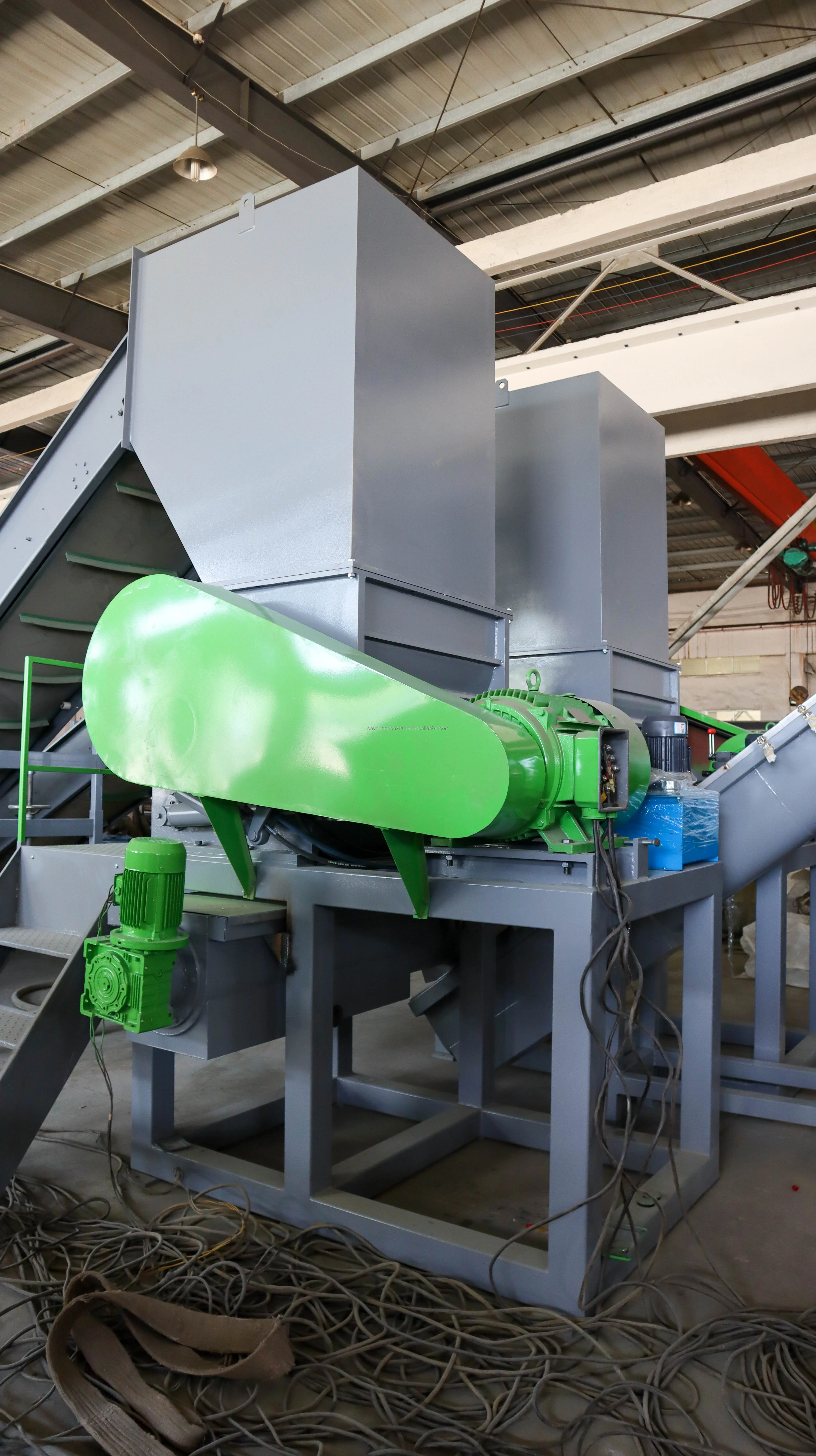 300-5000kg/h waste plastic PET bottle crushing washing recycling machine line