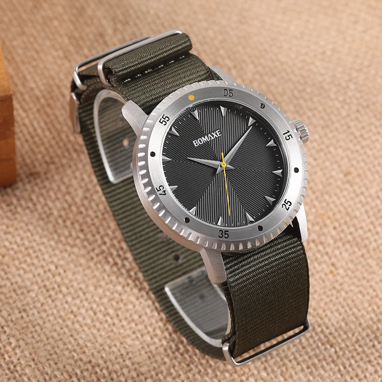 Best Fashion Watch For Men New Model Round Watches Men Wrist Solar Black Steel Case Men Stainless Steel Watch