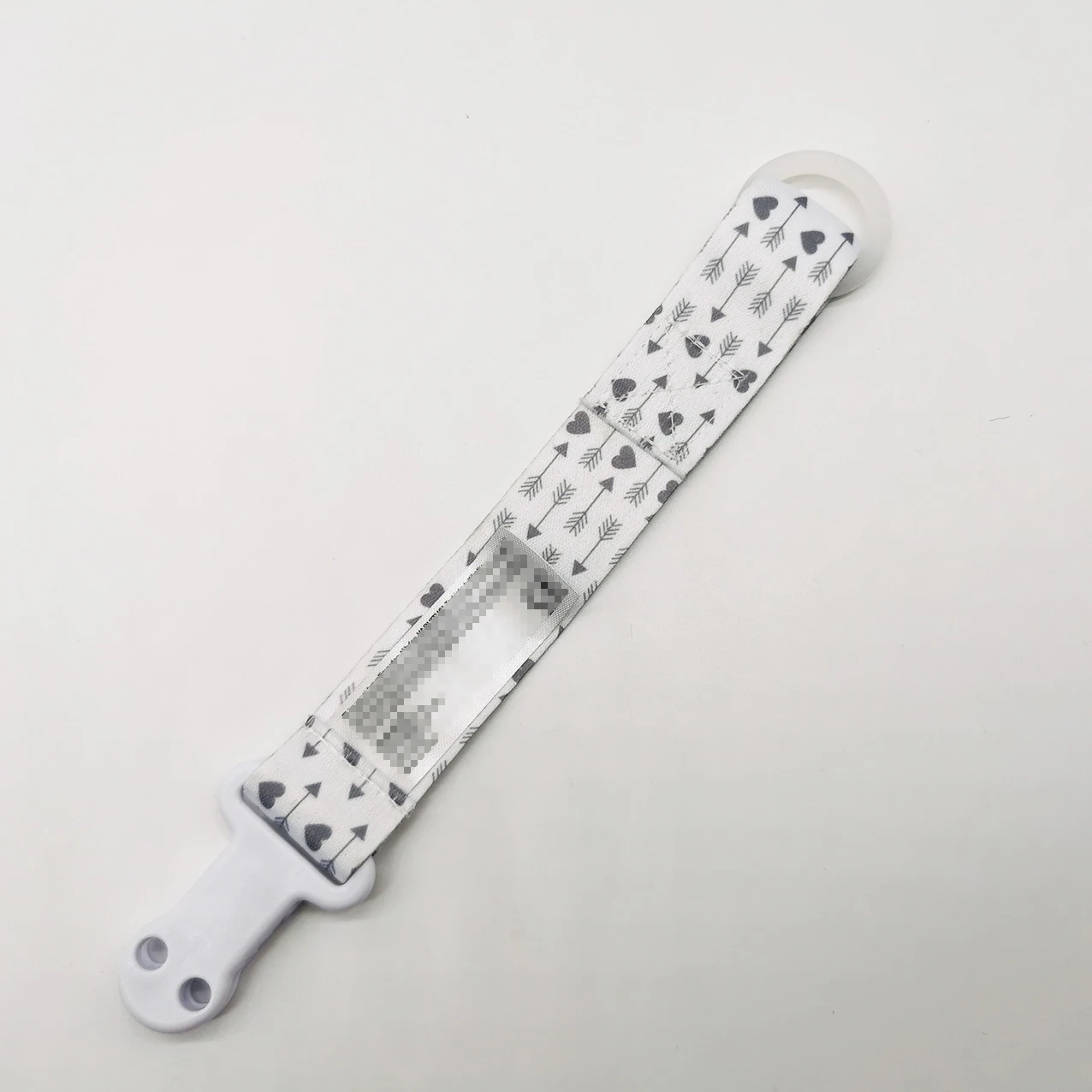 New Products LFGB Approved BPA Free Wholesale Dummy Pacifier Holder Silicone Ring Baby Pacifier Clip