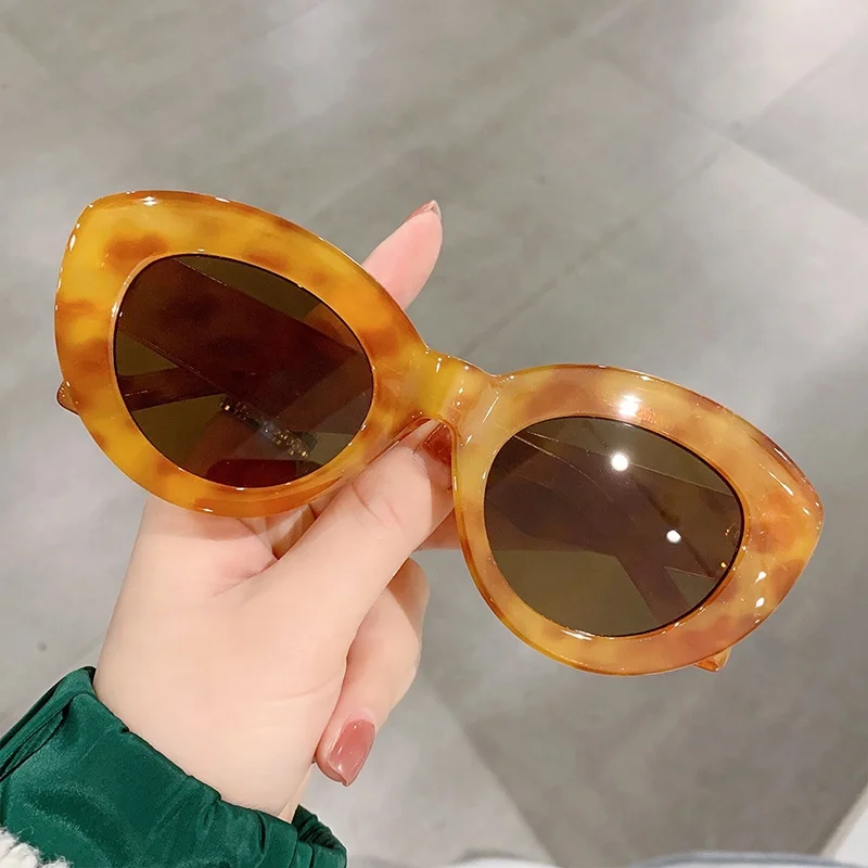 2022 Outdoor Cat Eye Vintage Women Retro Sunglasses For Women  UV 400 Trendy 90s sun glasses