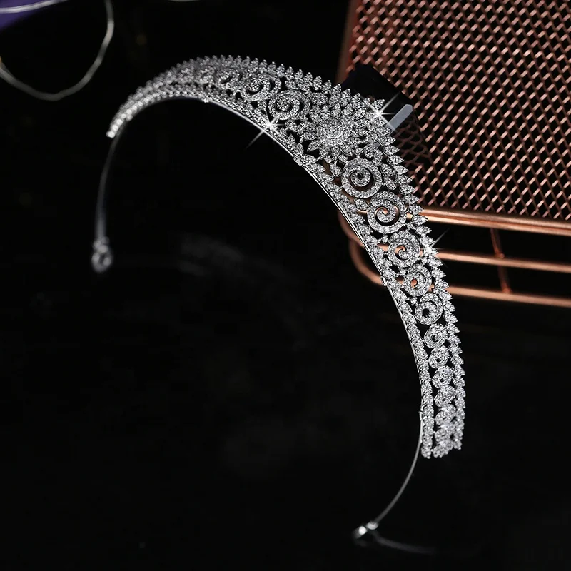 Casting Hair Jewelry Wedding Tiara Classic  Bridal Hair Accessories Anniversary Women Crowns HG0036 Corona Princesa