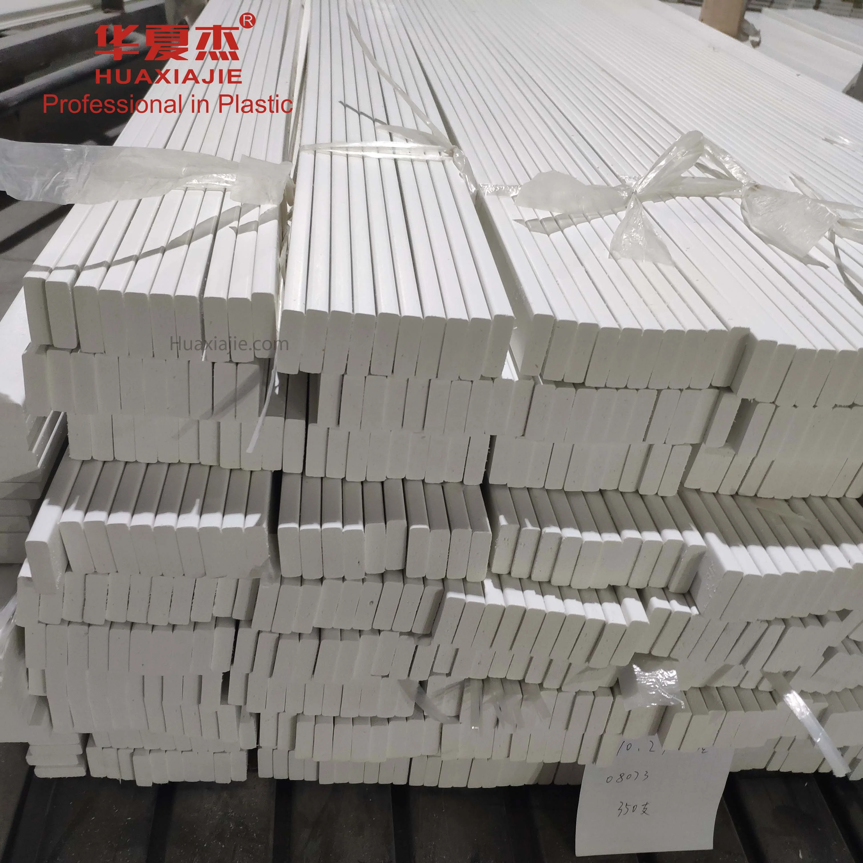 Hot Selling High gloss pvc trim High polymer moulding decoration for living pop room