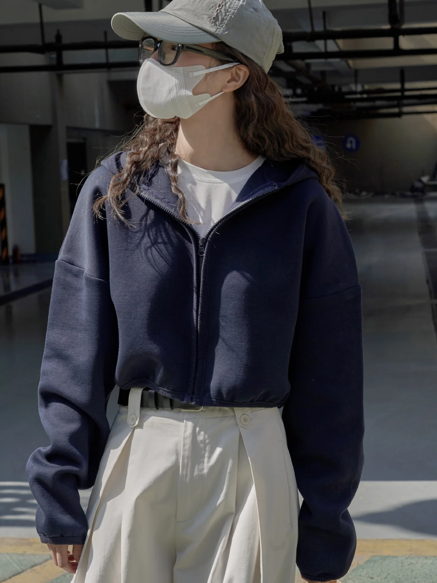 2023 Hot Selling 100% Cotton Embroidery OEM Services Hoodies Chinese Manufacturing Company Affordable Prices Women Hoodies