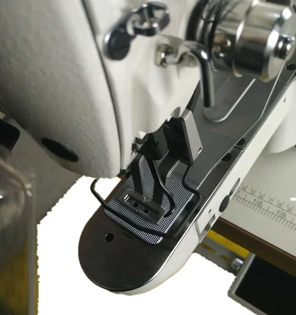 High effiction eyelet sewing machine computer control