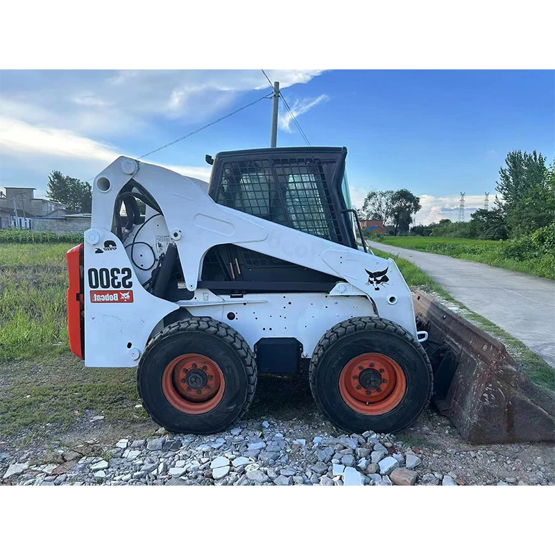 Competitive Price 3770kg 11.1 Km/H Mini Used Bobcat S300 Steer Skid Loader With Low Price