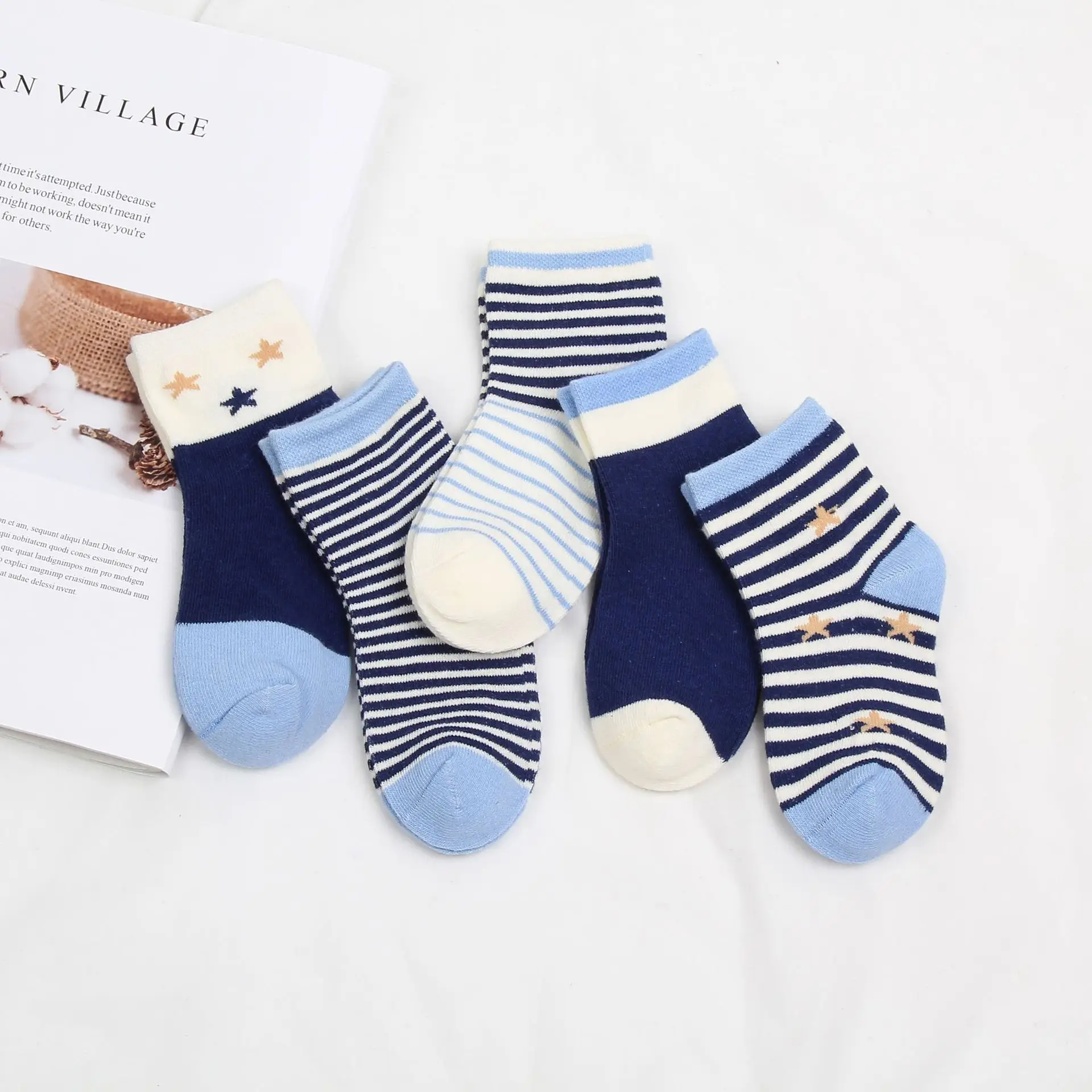 2022 hot selling school cotton funny children socks