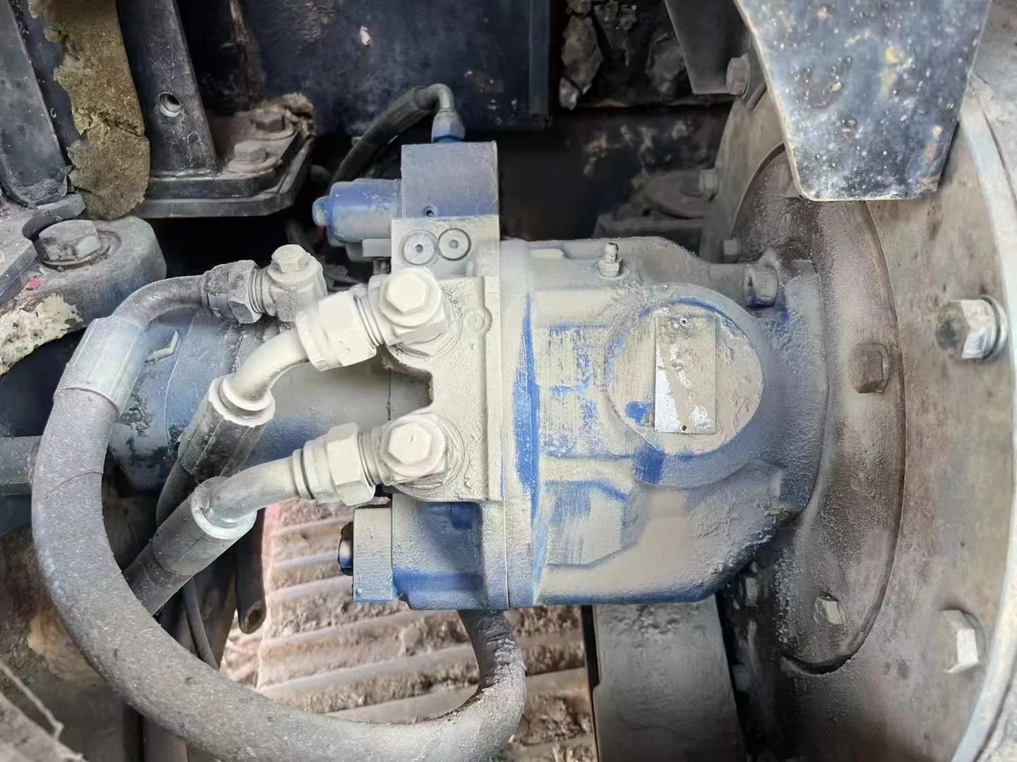 Original Mini Used Doosan DH60-7 Excavator With Good Condition 6Ton Secondhand Earth Moving Machine DH60-7 For Sale