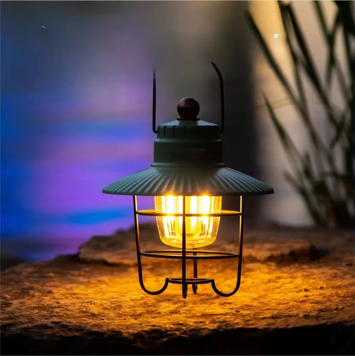 NPOT HOT SELLING Outdoor Retro Atmosphere Camping Lamp Usb Charging Camp Portable Tent Lamp