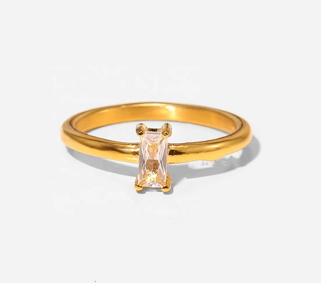 Unique Design Simple Fashion Geometric Stainless Steel Round Gold Plated Zircon Woman Charm Engagement Ring