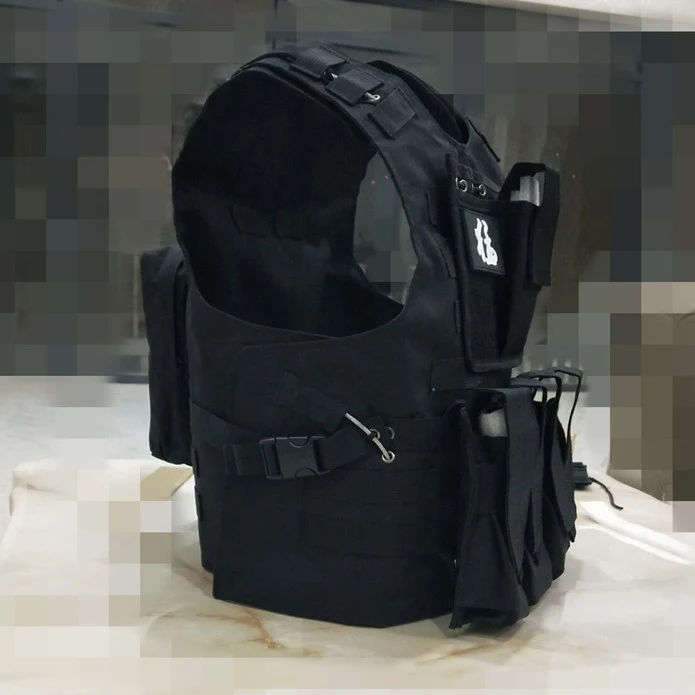 Hot Multifunctional Protection Human CS Equipment Battlegrounds Plate Carrier Tactical Vest