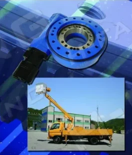 SE9  IP65 High precision Dual Axis Slew Drive With 24V Dc Motor For Solar Tracker System And For Solar Panels