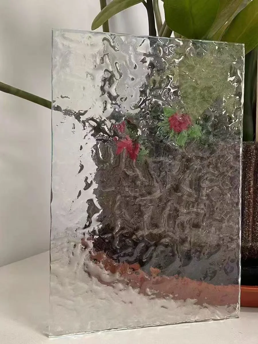 Factory Direct Sales Decorative Clear Tempered Patterned Hot Melt Glass For Commercial Building