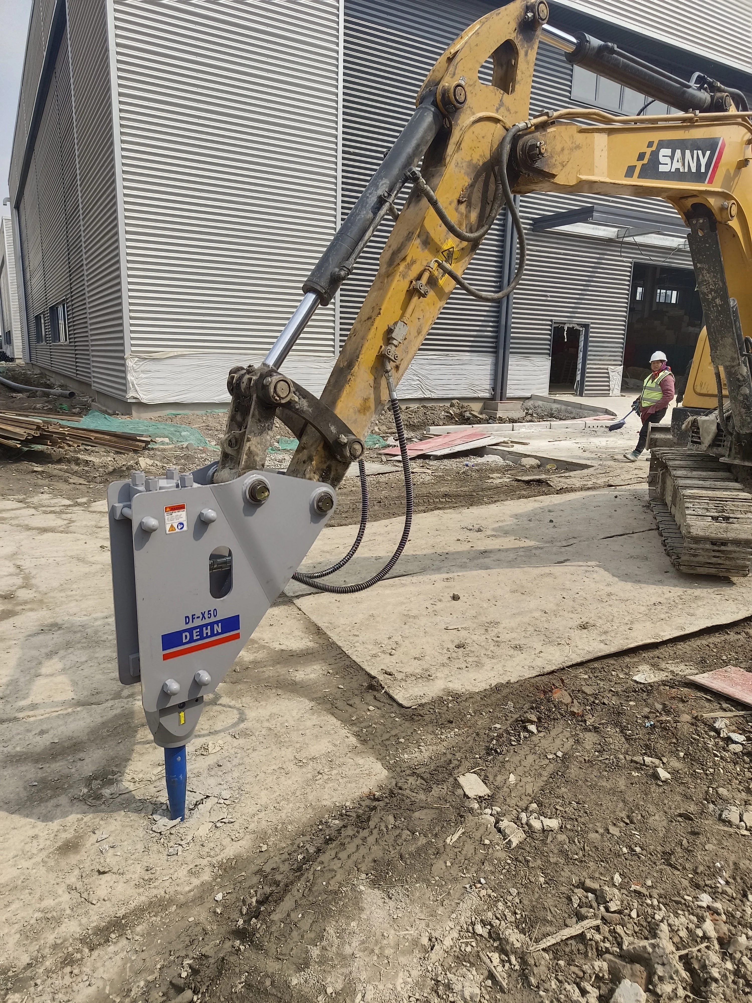 excavator crusher  furukawa hydraulic hammer for sale