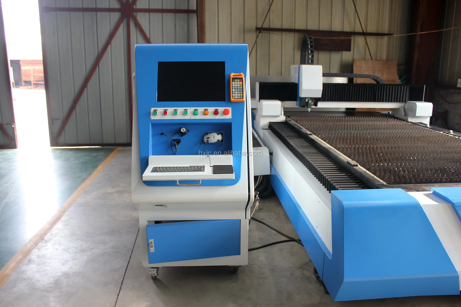 Factory Price Fiber Laser Machine Laser Marking/Engraving/Cutting Machine for Mental Jewelry Gold Sliver