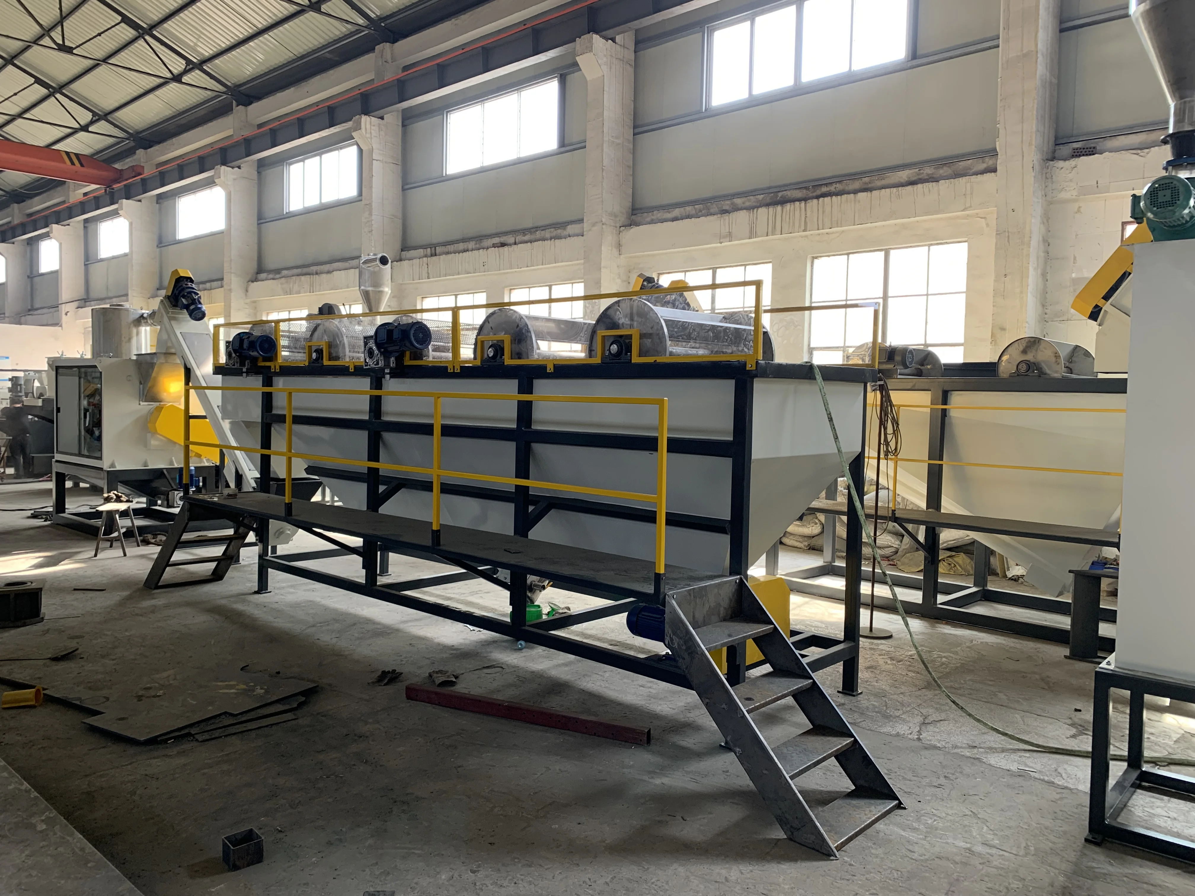 Waste Pet Plastic Bottle Flakes Washing Drying Recycling Machine/equipment Plastic Flakes Recycle Washing Machinery Line