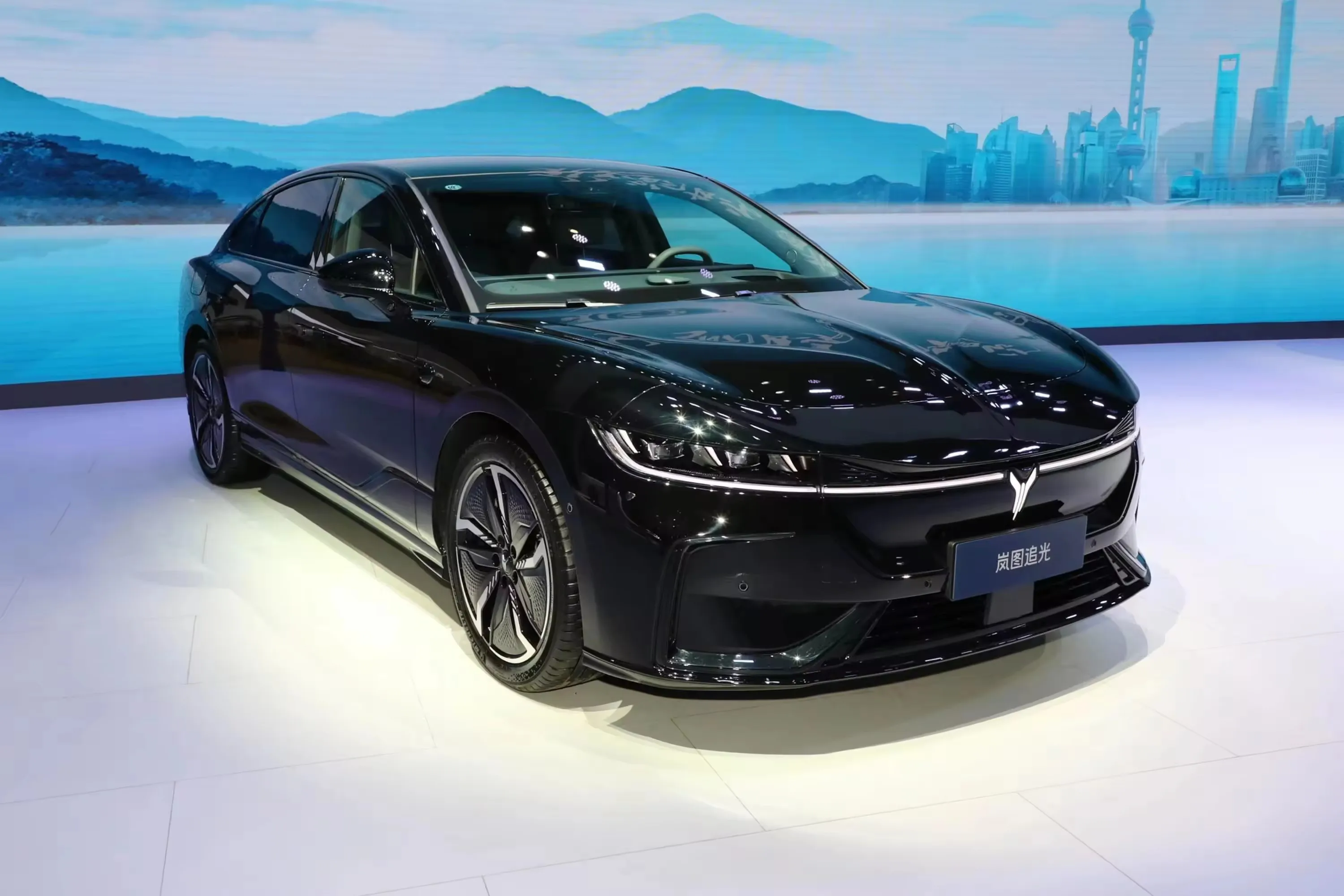 2024 ehehua Лучший Dongfeng Voyah ZhuiGuang электроседан преследующий свет 200 км/ч сверхскоростной автомобиль EV