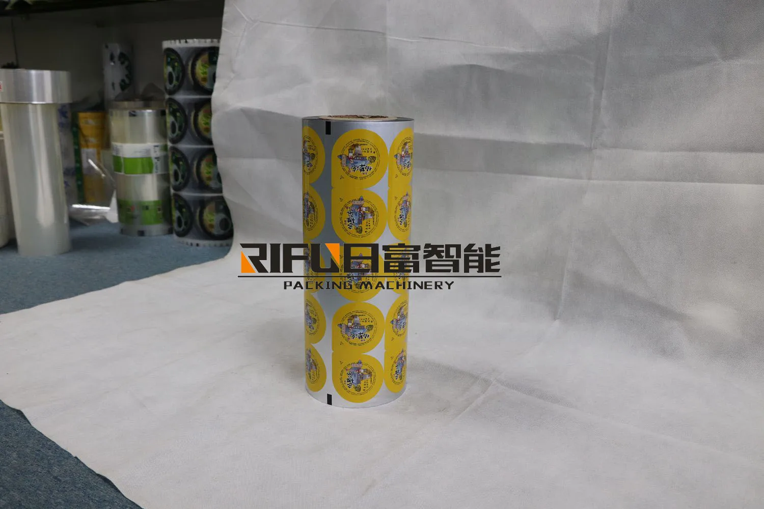 Guangzhou Tunsing Washing Resistance  Hot Melt Adhesive For Fabric Polyester Film Roll