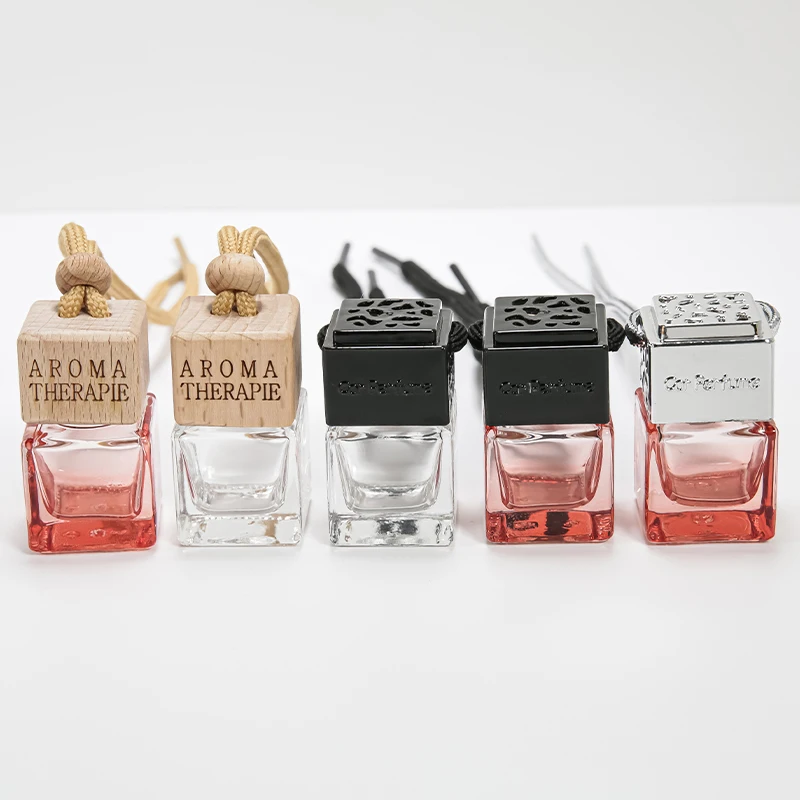 Wholesale Refilling Square Hanging Empty Air Freshener Wooden Cap Glass Car Perfume Bottle 8ml