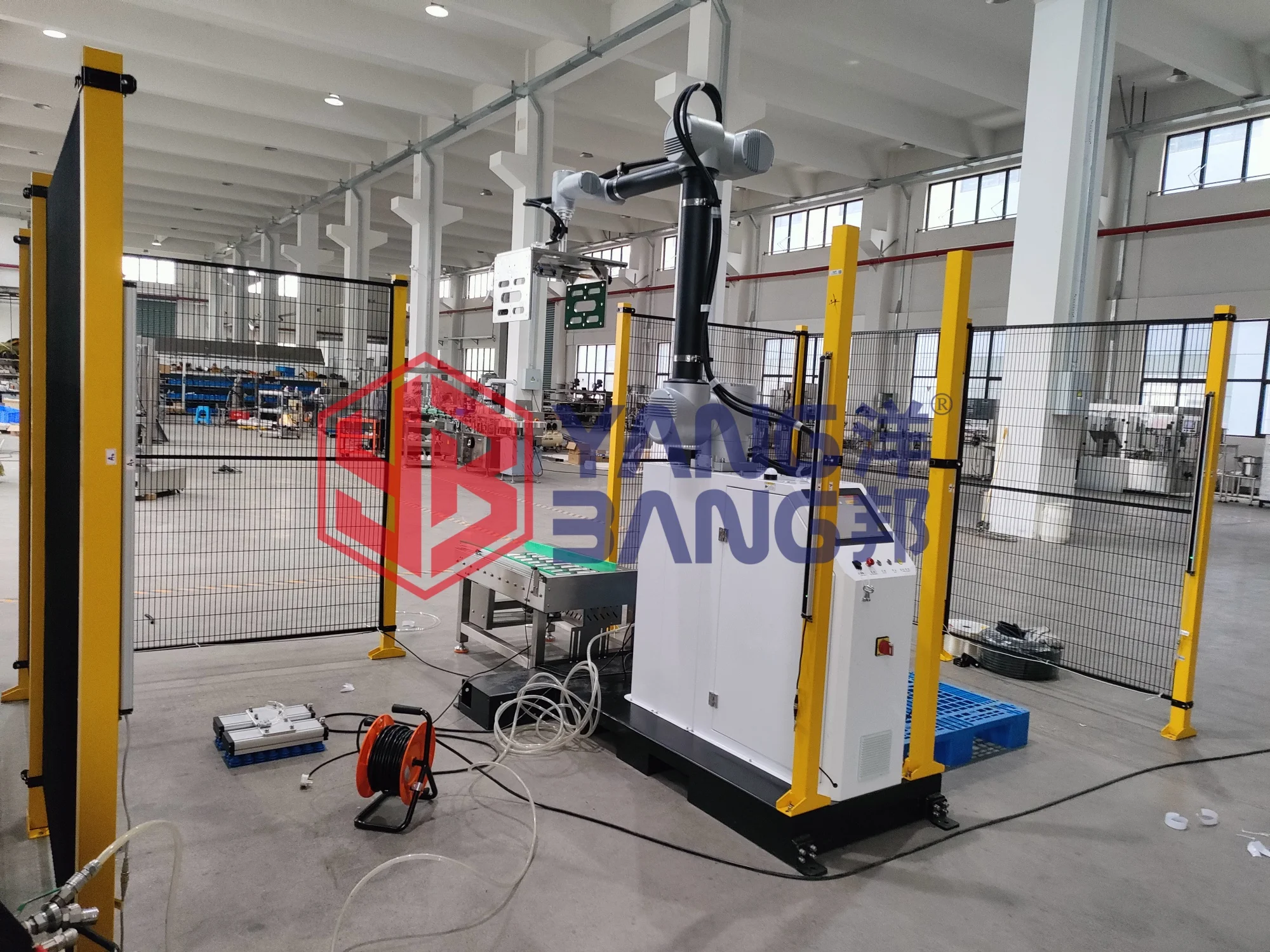 YB-MD16 Good Service Good Quality Fully Automatic Carton Robotic Palletizer Machine