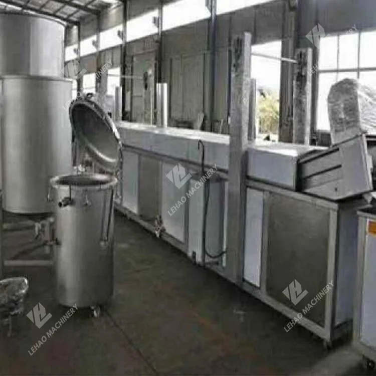Automatic discharging batch type food grade continuous frying machine deep fryer for coated peanut almond beans