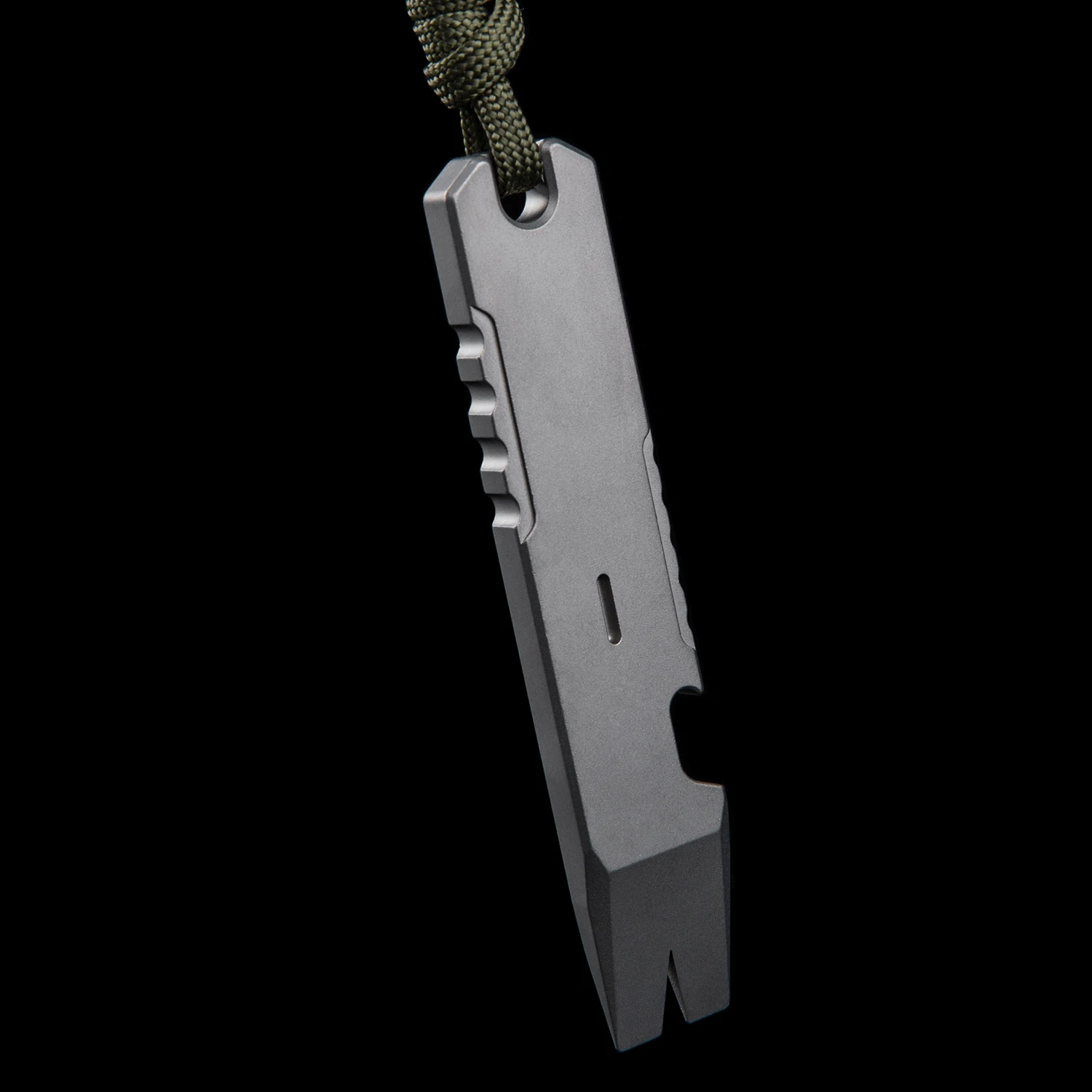 Titanium EDC Pry Bar with Nail Puller Bottle Opener Function with Pocket Clip EDC Tool