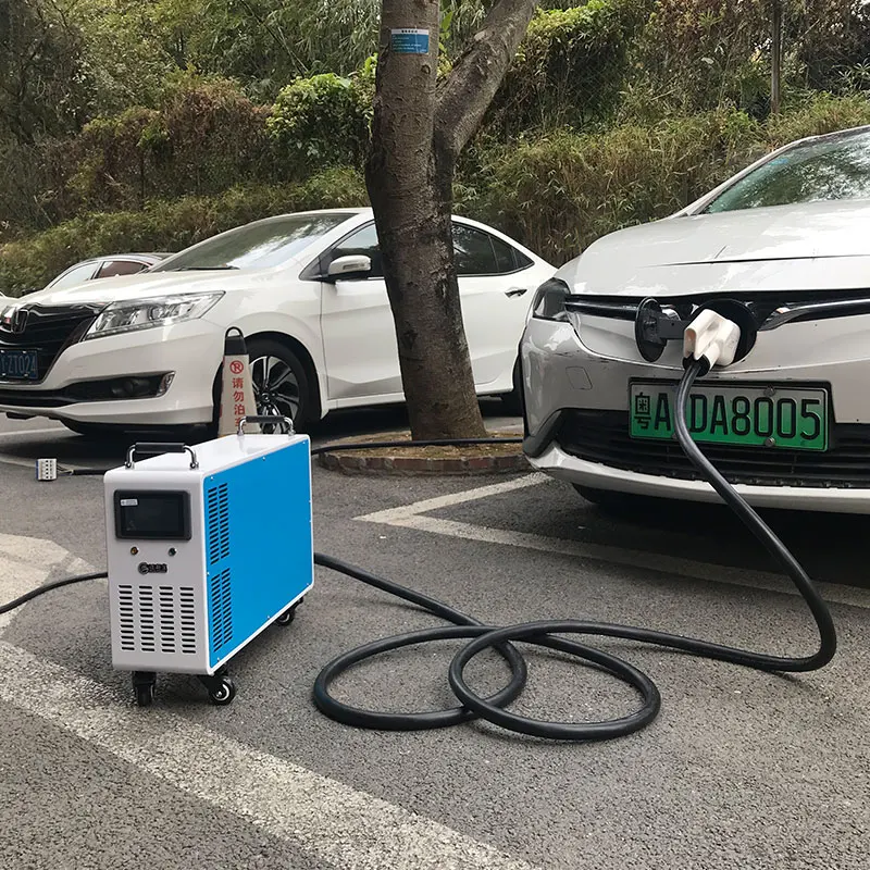 OEM ODM support CCS DC charging movable 30kw 100A fast electric e vehicle charging station