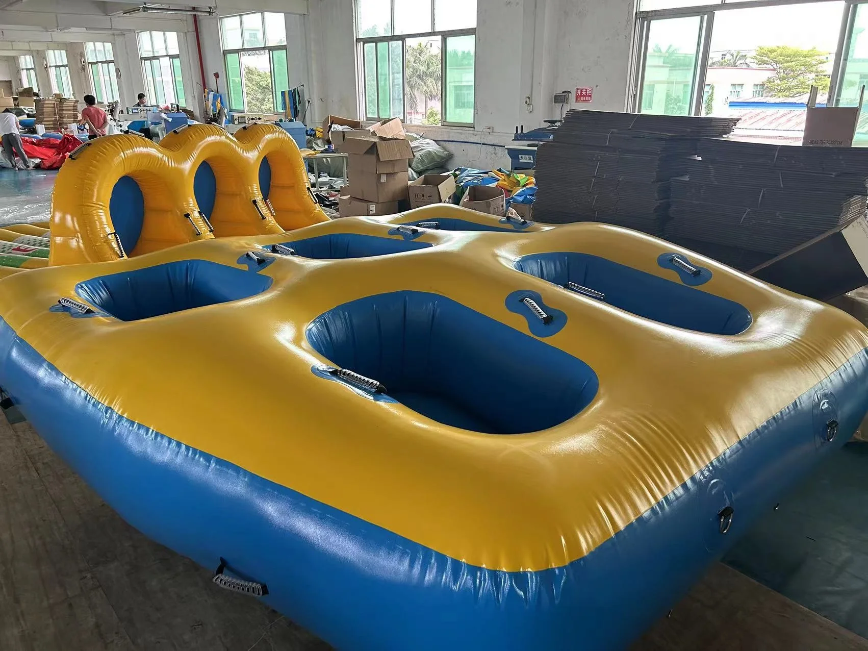 Crazy water sport toys inflatable towable boat tube for lake