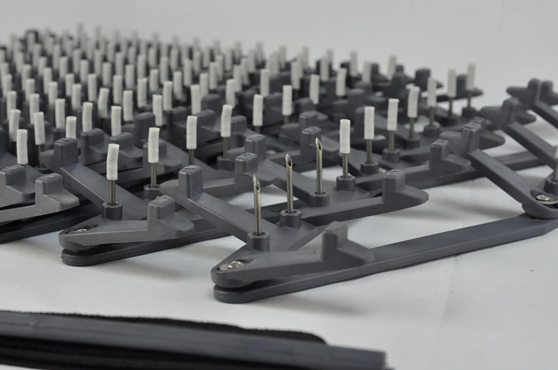 Golddeer 5m Foldable Spike Strip tyre stinger system Plastic speed bump road puncture barrier tire killer for sale LZJ-A5