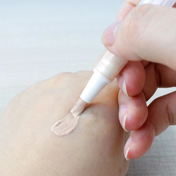 Empty 2ml 3ml 5ml Lip Gloss Tube Container Nail Polish Makeup Accessories Twist Pen Empty Cuticle Oil Pen with Brush