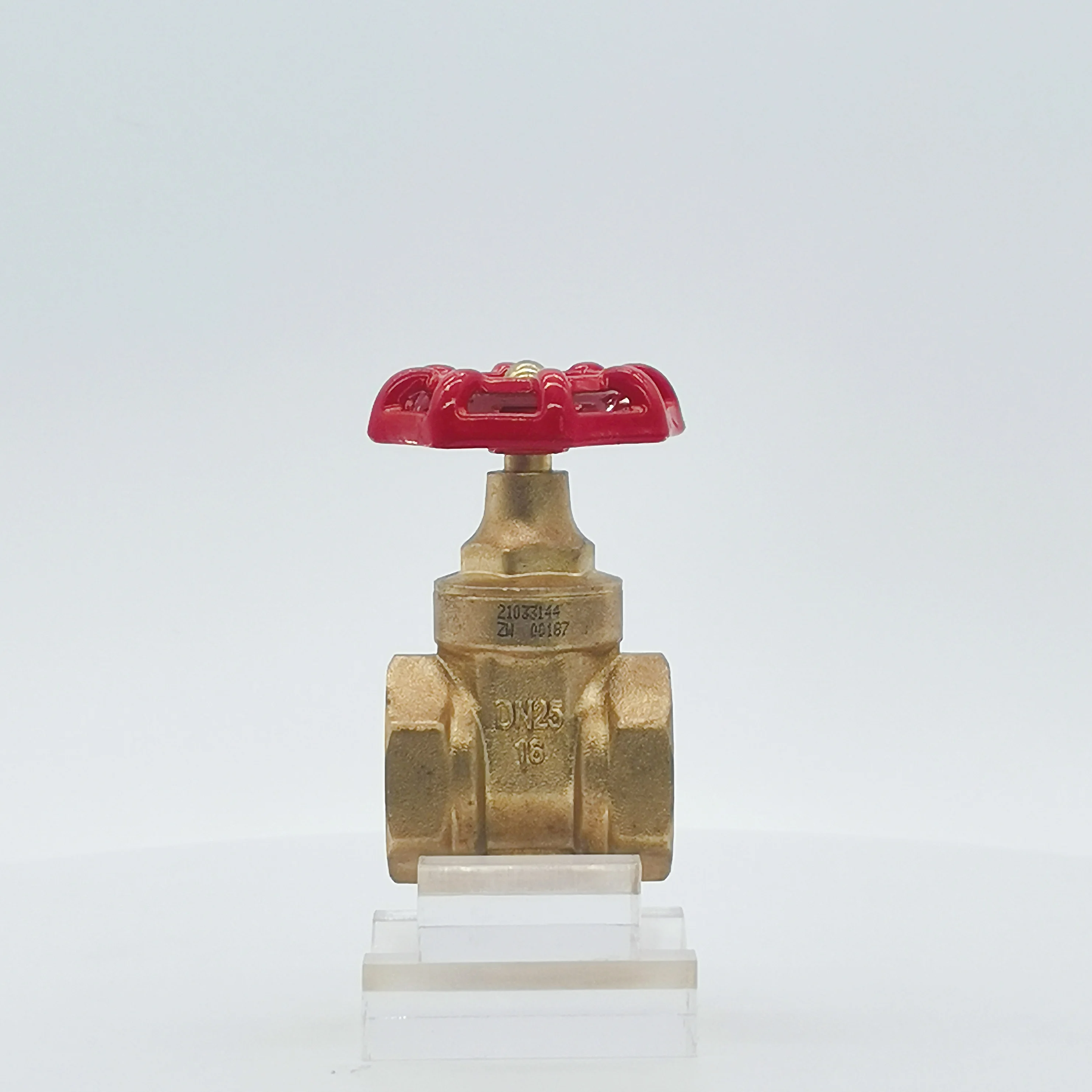 1 / 2-inch to 2-inch Brass Gate Valves are installed with non directional water valves that can be sealed in both directions