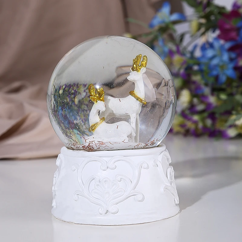 Home Decoration water Snow Globe Souvenir Custom Snowball snow globe Snow Dome