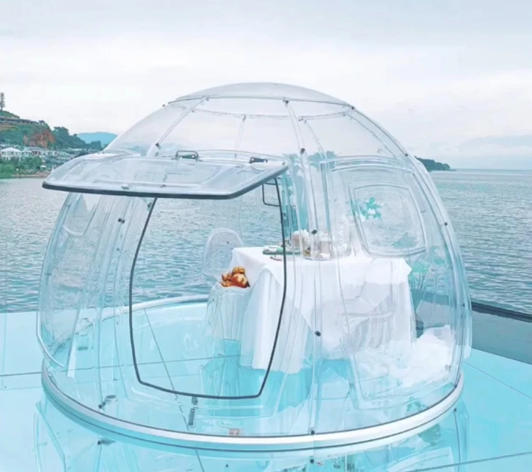 Polycarbonate Walk-in Garden Greenhouse Prefab Garden Dome Transparent Room Modern Family House For Hotel/Restaurant