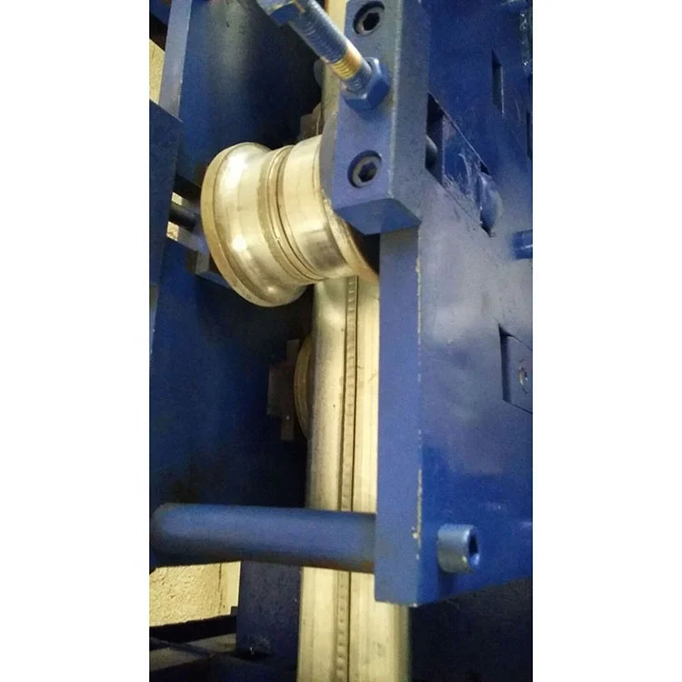 Hottest promotion 3 tons CGR15 ball bearing steel Automatic duct forming machine