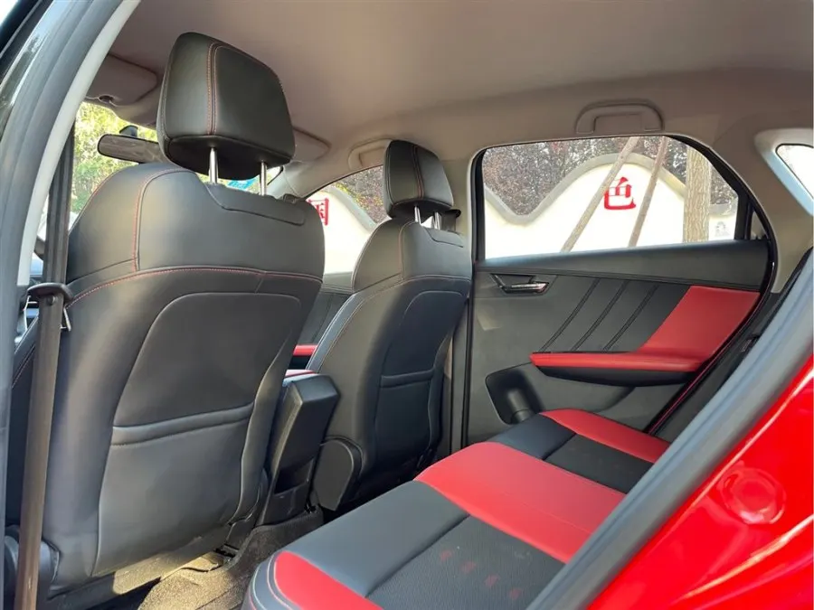 Б/у электромобиль 2019 BYD E2 дальность NEDC 305 км этот автомобиль имеет дополнительную проверку и экспортную услугу