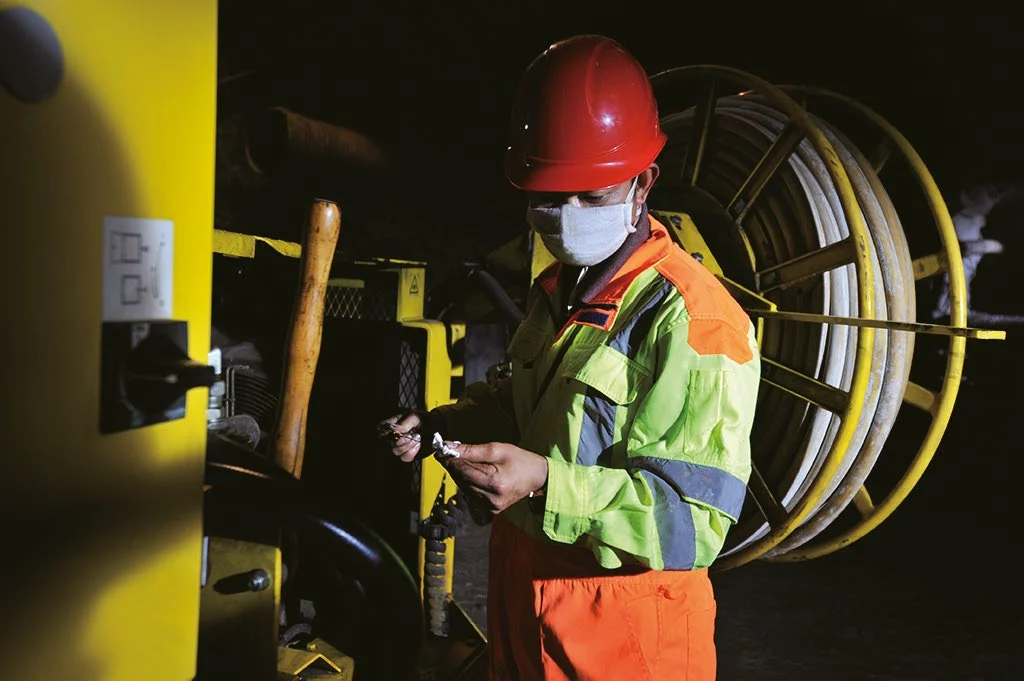 Underground 31 m2 One Boom Borehol Atlas Copco Hydraulic Drill Blast Hole Drill Rig Face Drilling Rig