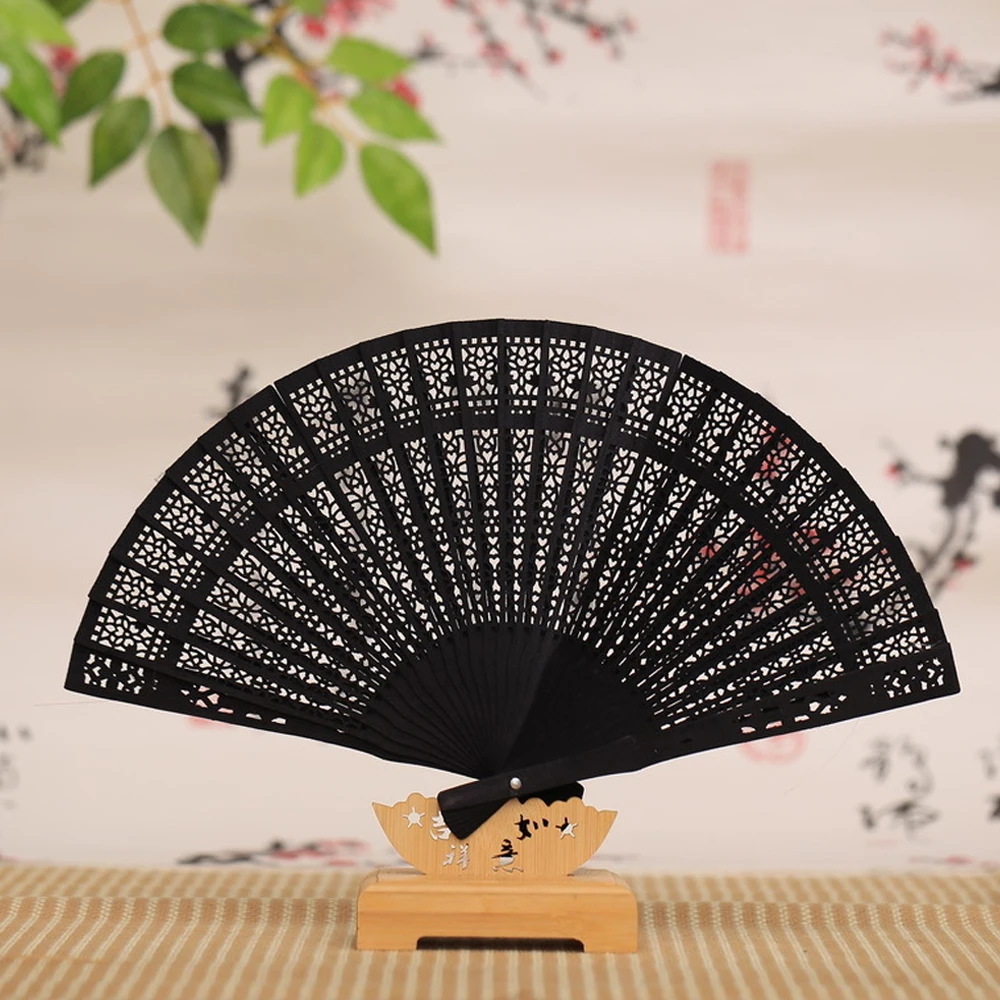 Amazon горячие продажи 8 дюймов цветное покрытие на весь удар ароматов дровяной печи вентилятор окрашивания сандалового дерева складной веер домашний декор Карманный вентилятор для свадьбы