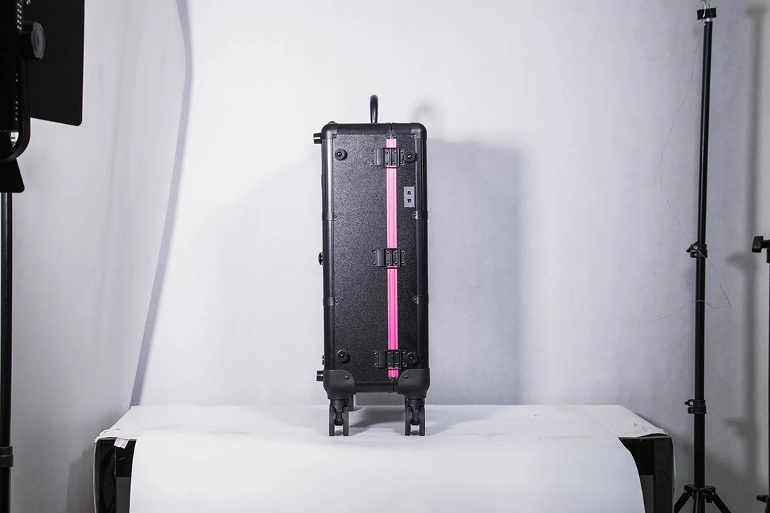 FAMA factory Professional travel rolling cosmetic storage case trolley beauty train aluminum box with MP4 music player